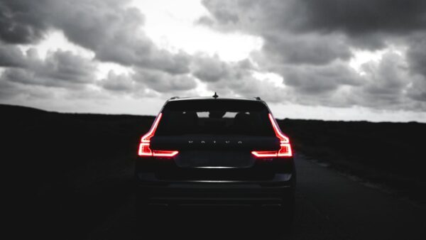 J’ai essayé le Volvo EX60, le SUV électrique premium qui fait trembler les Allemands
