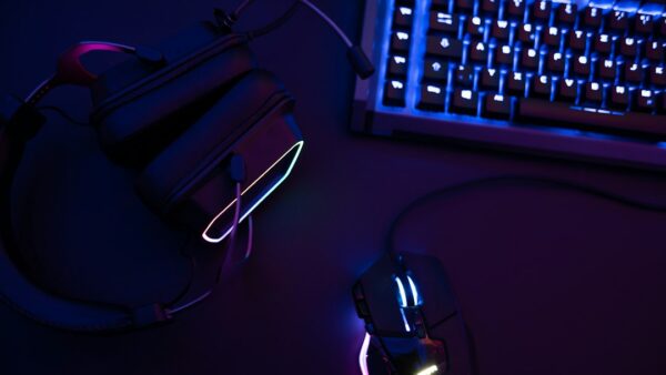 Cette souris gaming révolutionnaire notée 9/10 est à -35 % pour la French Week sur Amazon