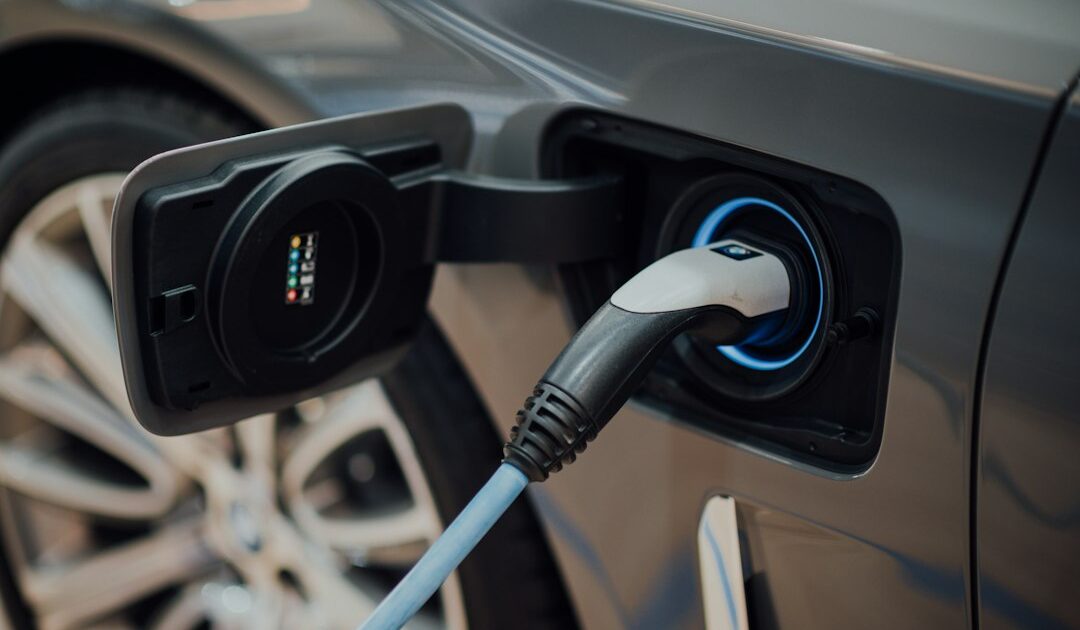 Pour baisser le prix de ses voitures électriques, Volkswagen investit 3 milliards d’euros dans les batteries LFP