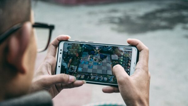Votre jeu mobile favori envoie sans doute vos informations personnelles en Chine et en Russie