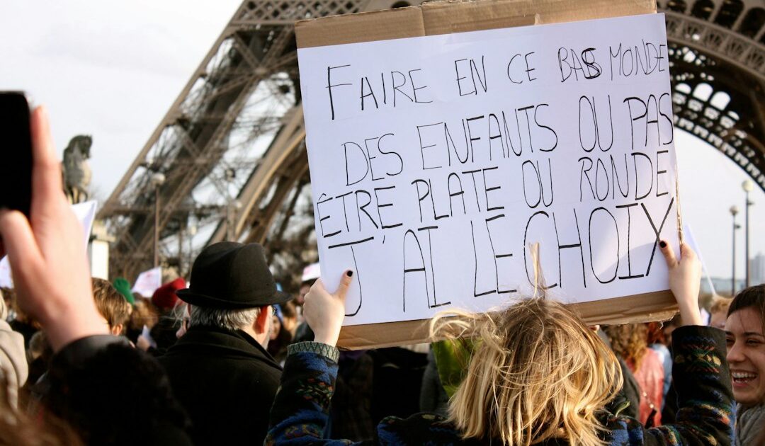 Culte Mao à Paris : ces situationnistes qui sauvaient l’honneur face à l’intelligentsia dans les années 1970