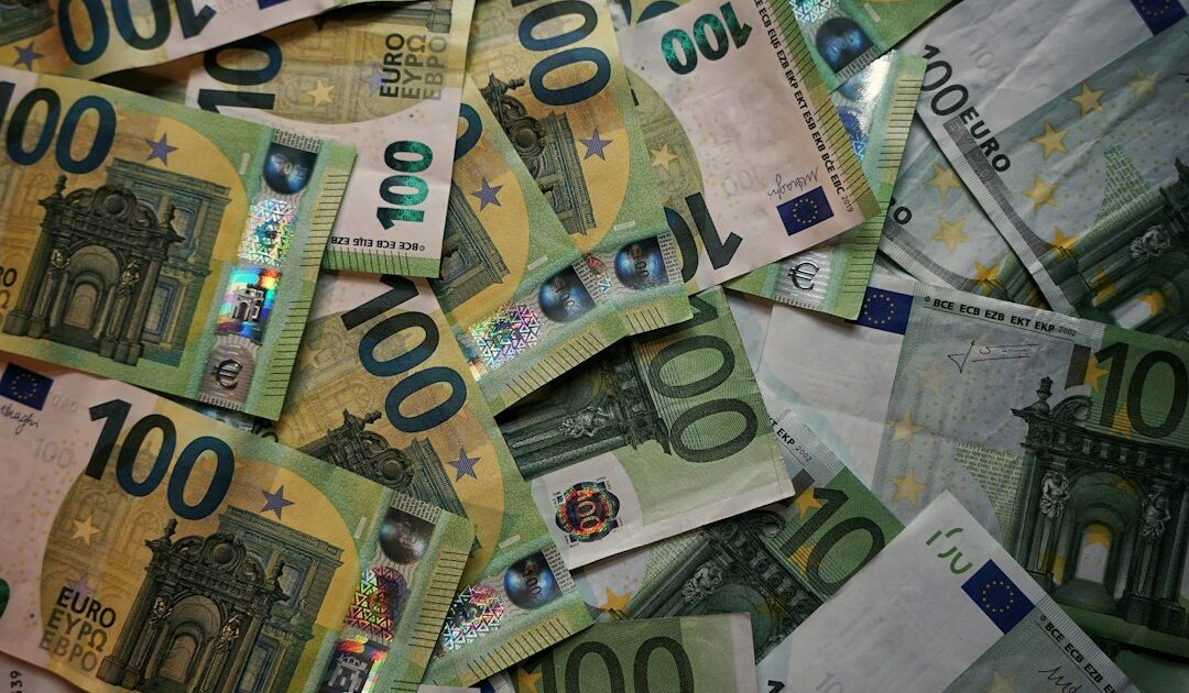 « Jusqu’à 100 millions de barils » : les pays du G7 vont puiser dans leurs réserves de gazole face à la pression américaine