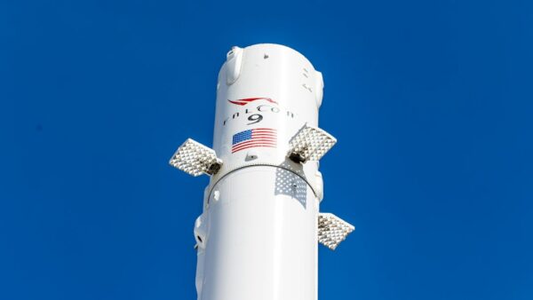 SpaceX va abandonner Falcon 9 : pourquoi l’Europe fait face à un énorme problème