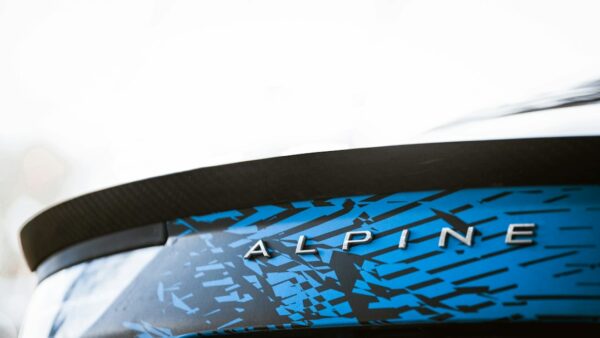 Alpine A290, E-208 GTi, Mini JCW E : comment la nouvelle Polo GTI se place face à ses trois rivales