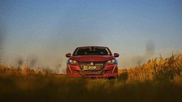 Le Peugeot RCZ est de retour dans un concept de 500 ch complètement fou (on le veut en série)