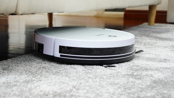 Difficile d’ignorer l’aspirateur robot laveur Roborock Q7 M5 Set quand il est en promo à -44%