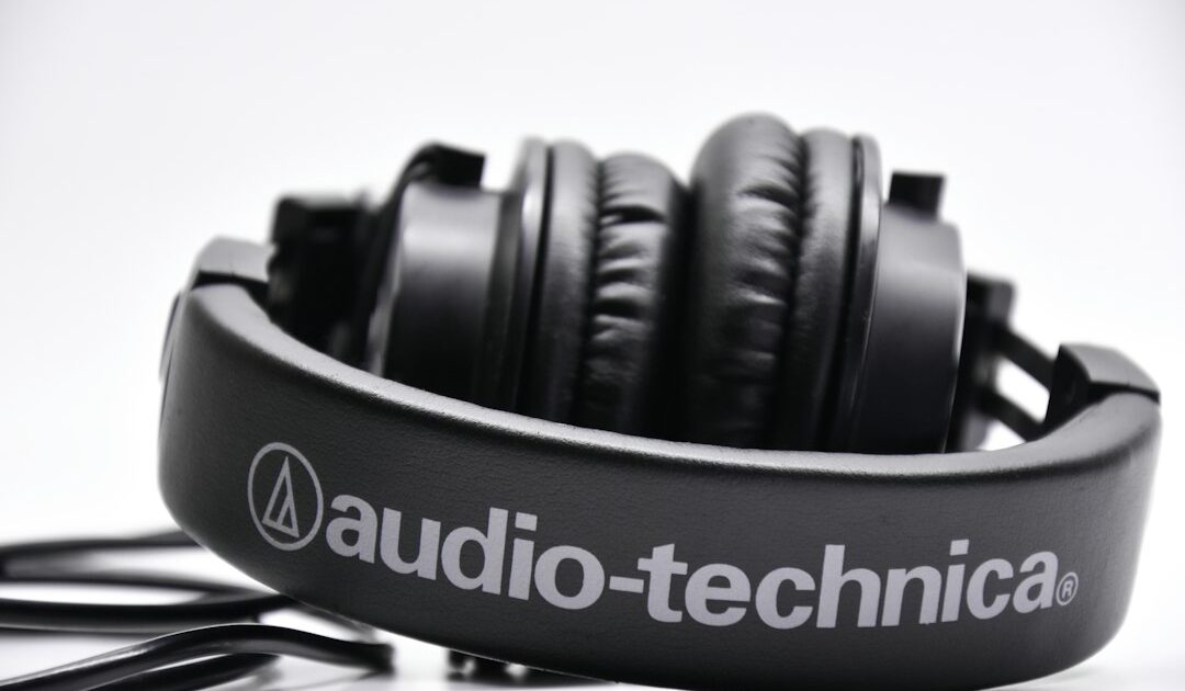 Audio-Technica ATH-AWX7000 : cyprès de Kiso et laque d’Echizen pour 3 799 €