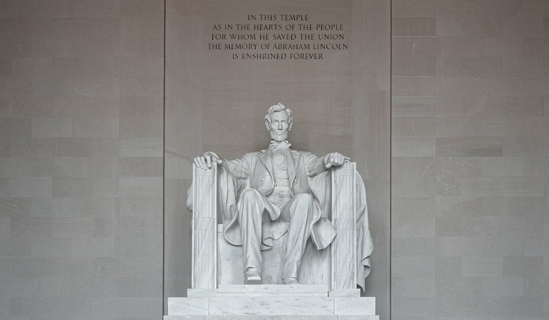 IA et puces : Washington resserre l’étau sur les investissements américains en Chine