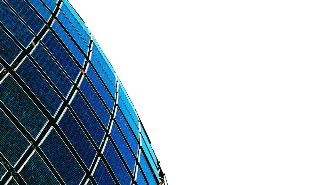 10 millions de panneaux solaires en France : le paradoxe des brevets chinois d’HoloSolis