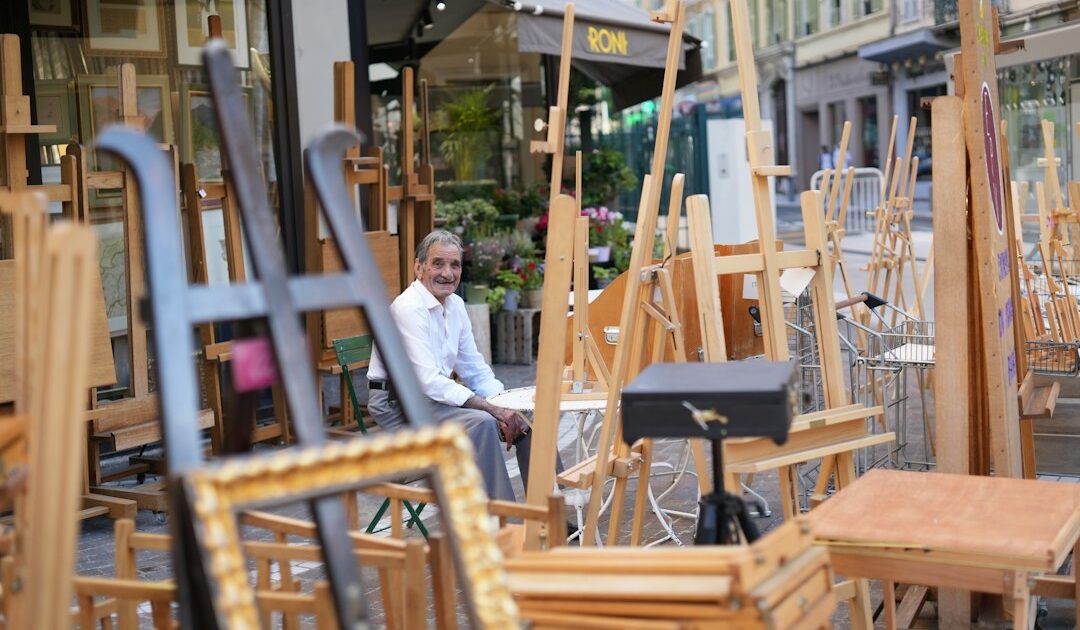 « Il mettait en valeur des artistes délaissés par le monde de l’art » : Dubuffet, Calder, Warhol… des grands noms de l’art d’après-guerre aux enchères