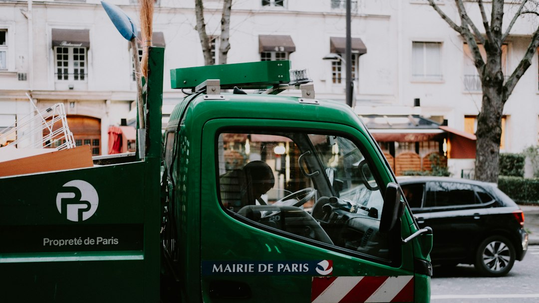 Il fait le tour du monde en camion électrique pour « convaincre les derniers sceptiques » : 45 000 km et seulement 80 recharges